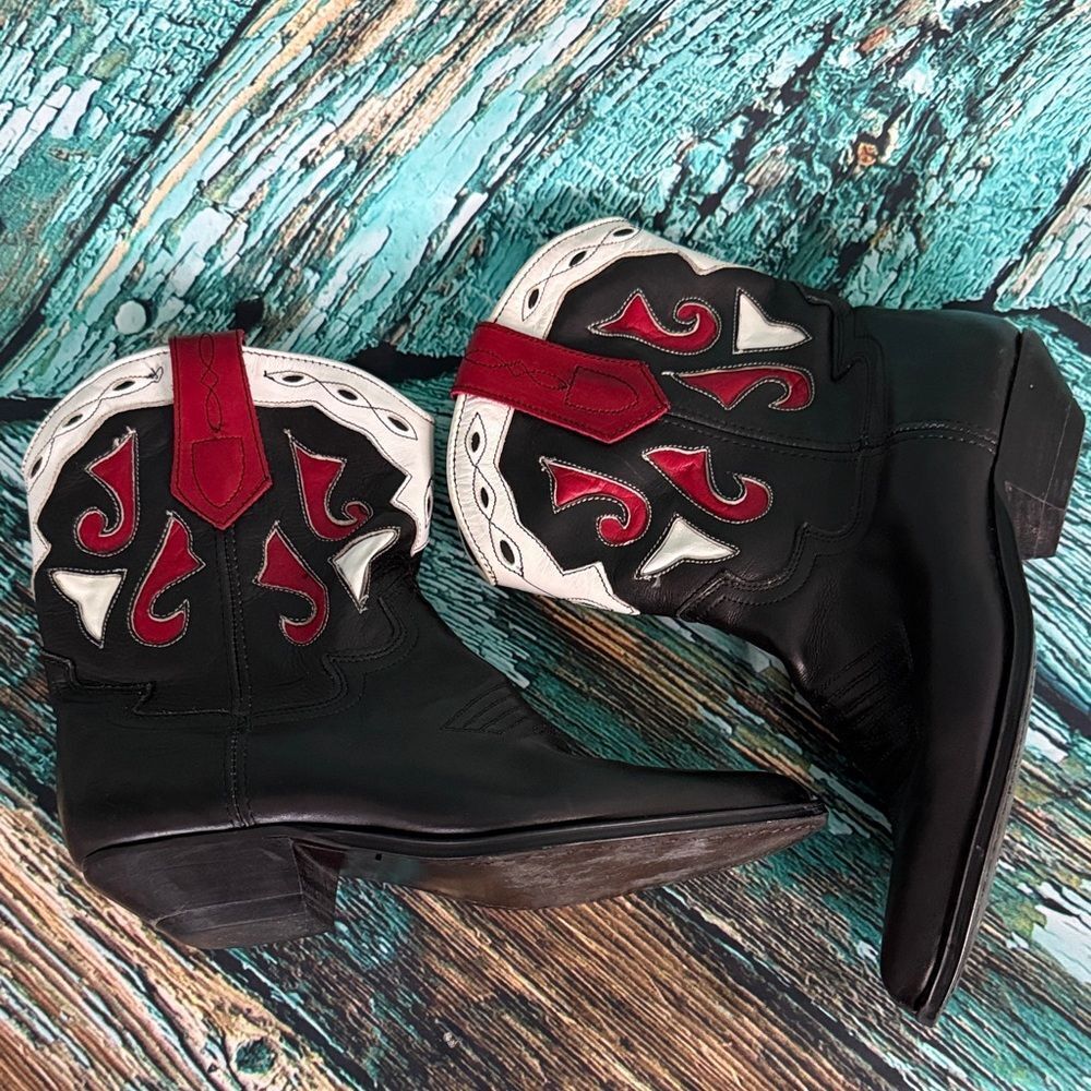 Seychelles Black and Red Western Ankle Boots - Picture 6 of 12